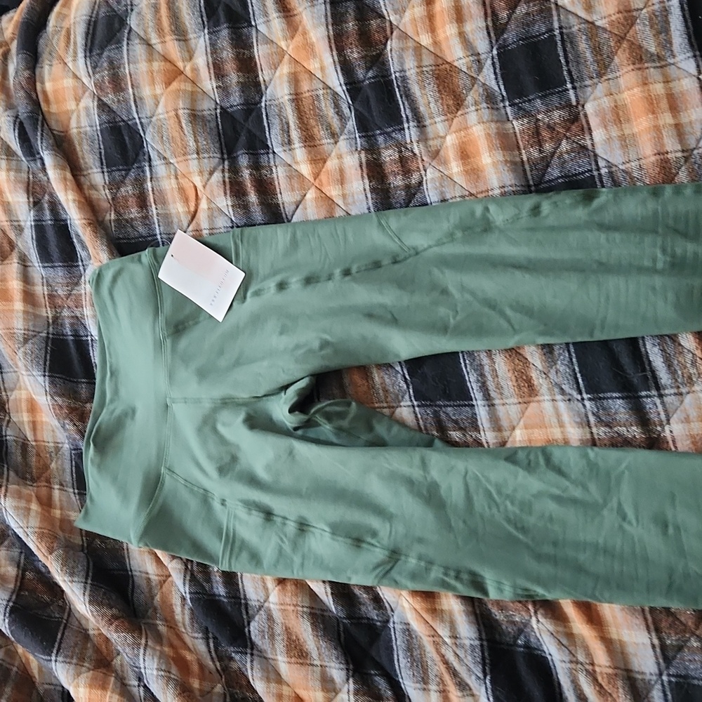 NEW Green Reverie Fleo Leggings